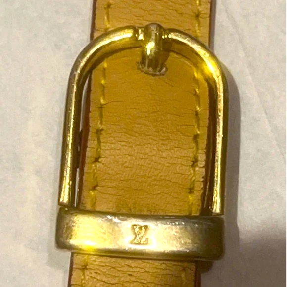 WOW POSHMARK Authentic Louis Vuitton Crossbody Strap = MAKE YOUR BAG A CROSSBODY - Picture 12 of 16